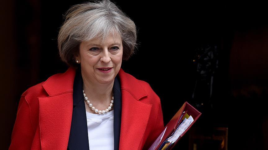 Theresa May: AB’den ayrılıyoruz ama Avrupa’dan ayrılmıyoruz