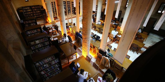 Tarihi kiliseye taşınan kütüphane 16 ayda 65 binden fazla kitapseveri ağırladı