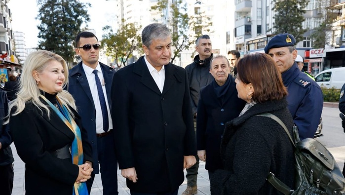 Vali Mustafa Yavuz'dan Şehitler Bulvarı'nda Esnaf Ziyareti