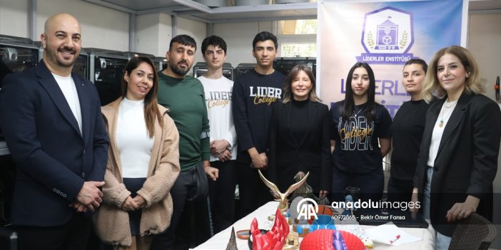 Liderler Enstitüsü'nden ev kadınları ile engelli bireylere 3D yazıcı ve e-ticaret eğitimi