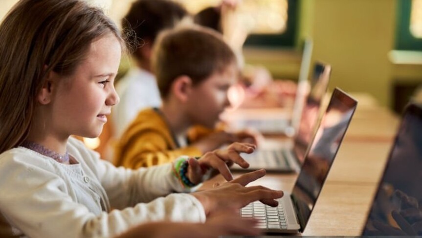 Prof. Dr. Osman Tolga Arıcak: Uzmanlardan sosyal medyadaki zararlı içerikleri filtreleyen "etik algoritma" çağrısı