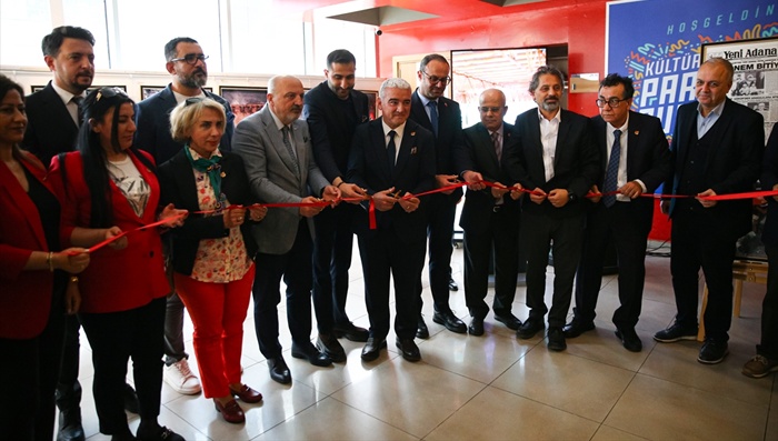Adana'da "Dünden Bugüne Tarihe Tanıklık Eden Fotoğraflar" sergisi açıldı