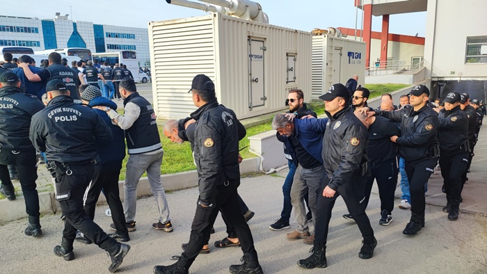 Bayğaralar suç örgütüne yönelik operasyonda gözaltına alınan 287 şüpheli adliyeye sevk edildi
