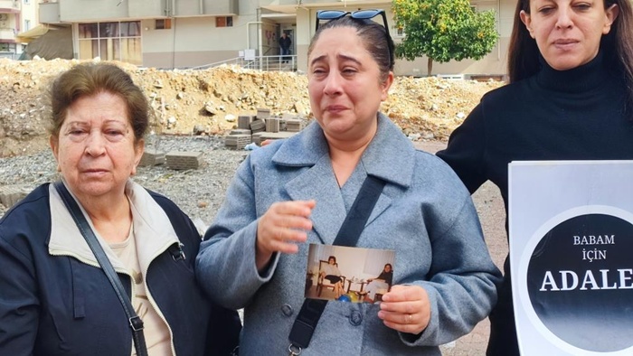 Depremde anne ve babasını kaybeden kadından Alpargün Apartmanı kararına tepki