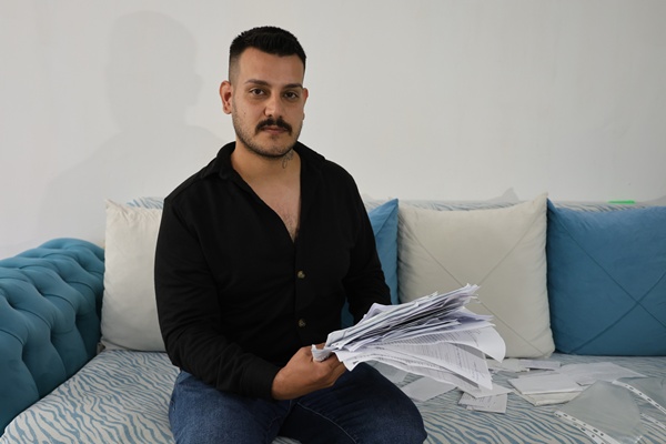 Çocukluk arkadaşına IBAN'ını veren genç tutuklandı