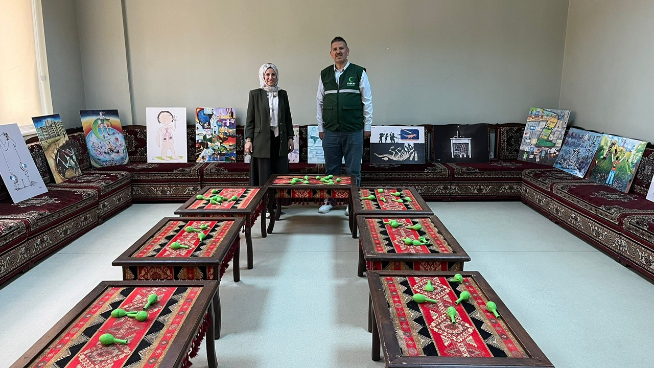 Yüreğir Gençlik Merkezi’nde Anlamlı Sergi Açılışı