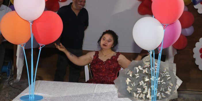 Adana'da down sendromlu Birdane'nin gelinlik giyme hayali gerçek oldu