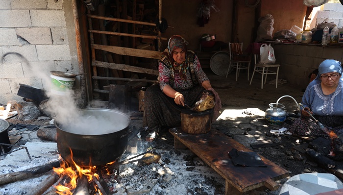 Kurbanlar kesildi, kelleler ütülmeye başladı