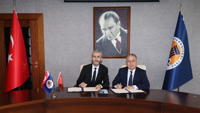 Tarsus Üniversitesi ile Mersin Üniversitesi Arasında İş Birliği Protokolü İmzalandı