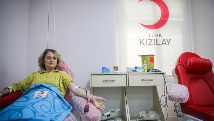 Kan bağışı duyarlılığı sayesinde hastaların hayatına dokunuyor