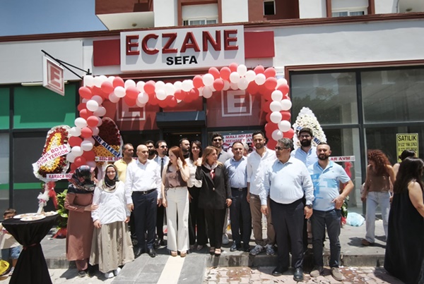 Sefa Eczanesinin açılışı yapıldı