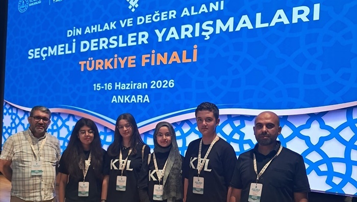 Kozan Fen Lisesi öğrencileri seçmeli dersler yarışmasında birinci oldu