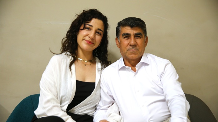 Kızından nakledilen karaciğerle sağlıklı yaşam sürüyor