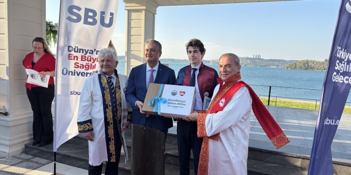 SBÜ Adana Tıp Fakültesi'nde Mezuniyet Töreni düzenlendi