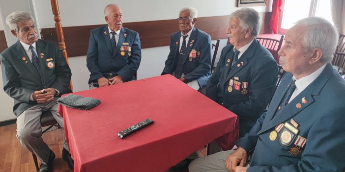 Kıbrıs gazileri o anları anlattı: "Bugün olsa vatan için yine giderim"