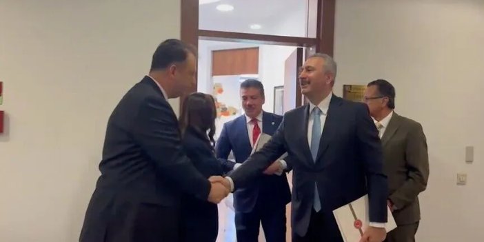 AK Parti heyeti, CHP, Yeni Parti ve İYİ Parti grupları ile görüştü