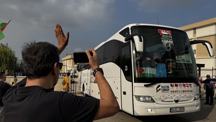 Bosna-Hersek'ten yola çıkan "Filistin Konvoyu" Adana'dan ayrıldı