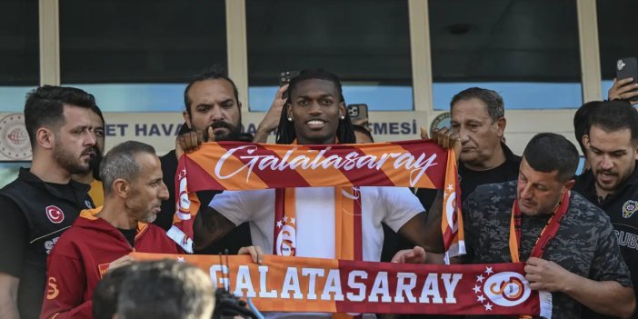 Galatasaray’ın yeni transferi Rafael Leao İstanbul’da