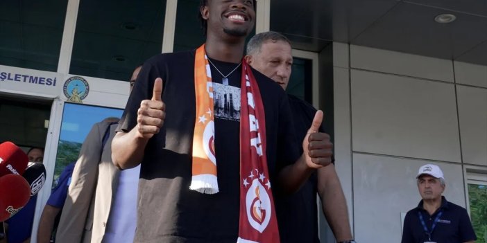 El Chadaille Bitshiabu, Galatasaray için İstanbul'a geldi
