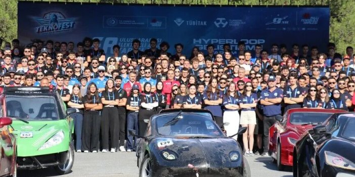Bakan Kacır: Bataryalı, elektrikli ve hidrojenli araçlar geleceğin otomotiv endüstrisini şekillendirecek