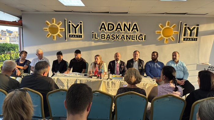 İYİ Parti Genel Başkan Yardımcısı Taş, Adana'da partililerle buluştu