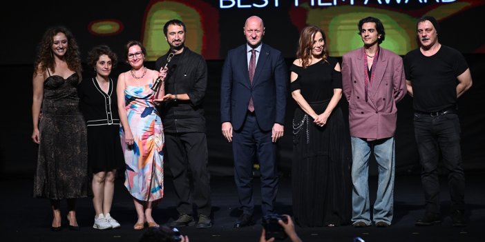 33. Uluslararası Adana Altın Koza Film Festivali'nde ödüller sahiplerini buldu