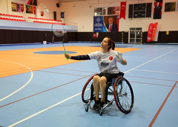 - Adanalı milli sporcu Narin Uluç, Japonya'da dünya üçüncüsü oldu