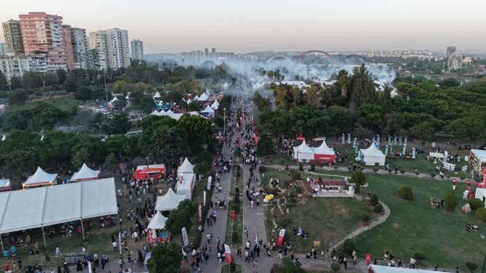 Adana Lezzet Festivali Coşkuyla Devam Ediyor