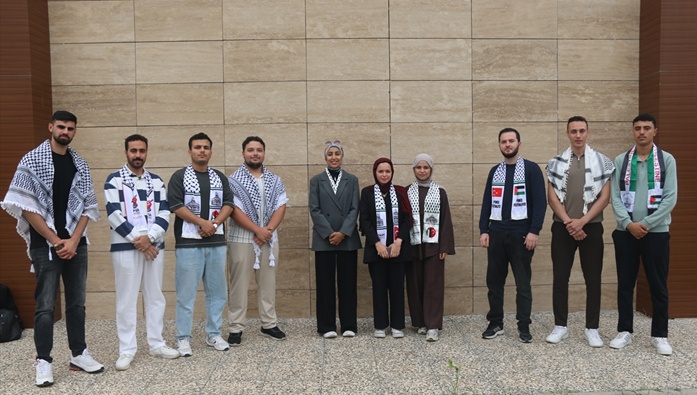 Adana'da eğitim gören Filistinli öğrenciler geleceklerini ülkelerinde kurmak istiyor