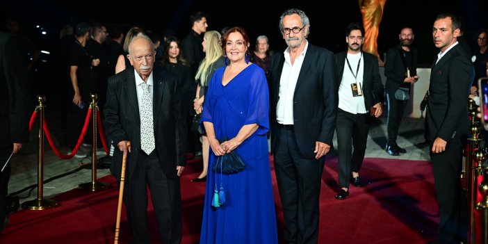 63. Uluslararası Antalya Altın Portakal Film Festivalinin açılış töreni kırmızı halı geçişiyle başladı