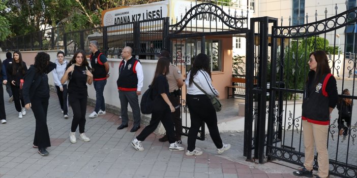 Adana'da güvenli eğitim için okul çevrelerinde denetimler sürüyor