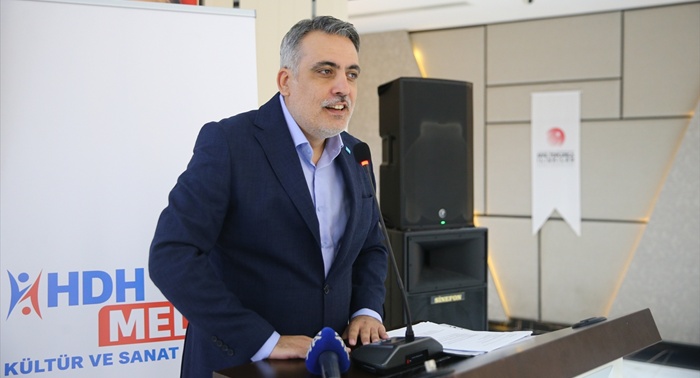 Adana'da "100 Genç, 100 Yetenek" projesi tanıtıldı