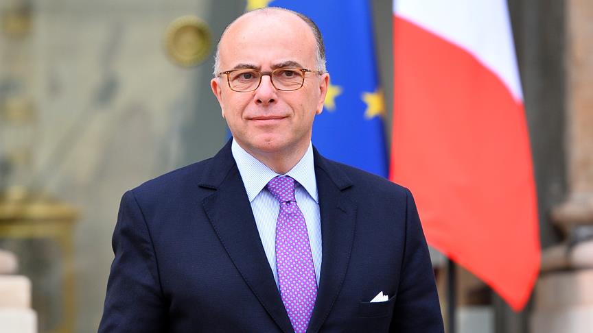 Fransa Başbakanı Bernard Cazeneuve: Halep'in kadınları ve çocukları sayısız vahşetin kurbanıdır