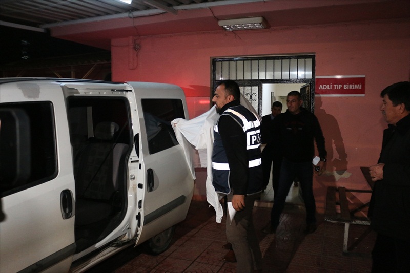 Belediye başkanının kardeşine ruhsatsız silahtan gözaltı 