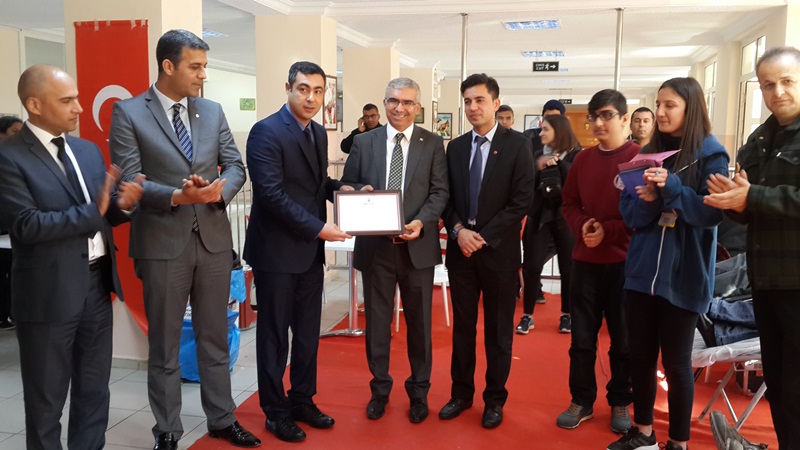 Kan bağışında kendi rekorlarını kırdılar 