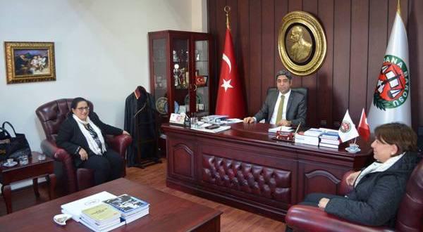 CHP’li Türkmen; “Ücretli Avukatların Hakları Güvence Altına Alınmalı”