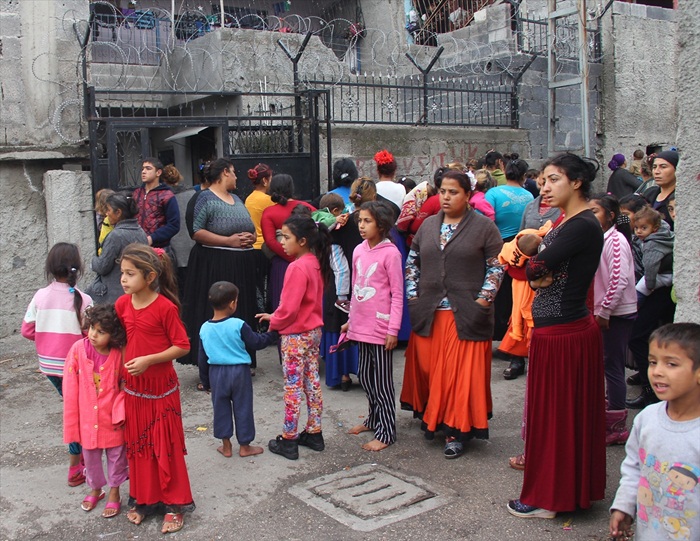 Babaanne ve torununa silahlı saldırı