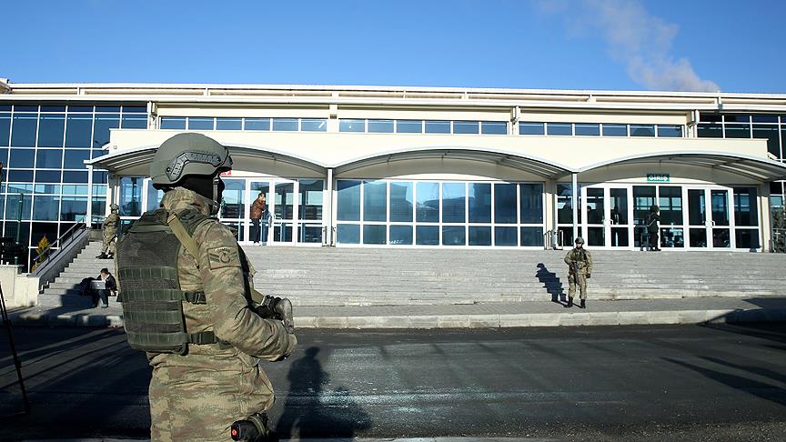 İzmir'de FETÖ'nün darbe girişimine ilişkin dava başladı