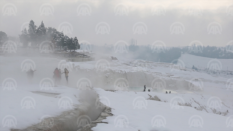 Pamukkale'de 'iki beyaz' buluştu