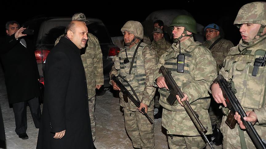 'Bu topraklara göz diken hainlere ders vermeyi sürdüreceğiz..'