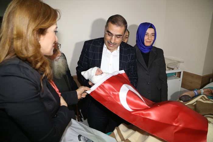13 yıllık çocuk hasretleri yeni yılda son buldu