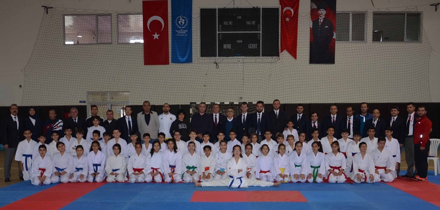 Adana'da Karate Anadolu Yıldızlar Ligi İl Seçmeleri Tamamlandı