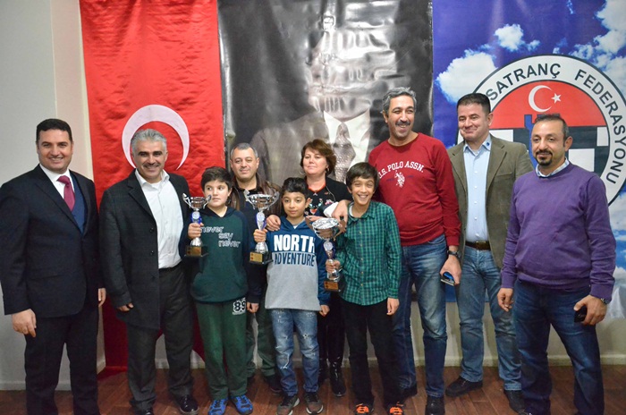 5 Ocak Kurtuluş Kupası Satranç Turnuvası