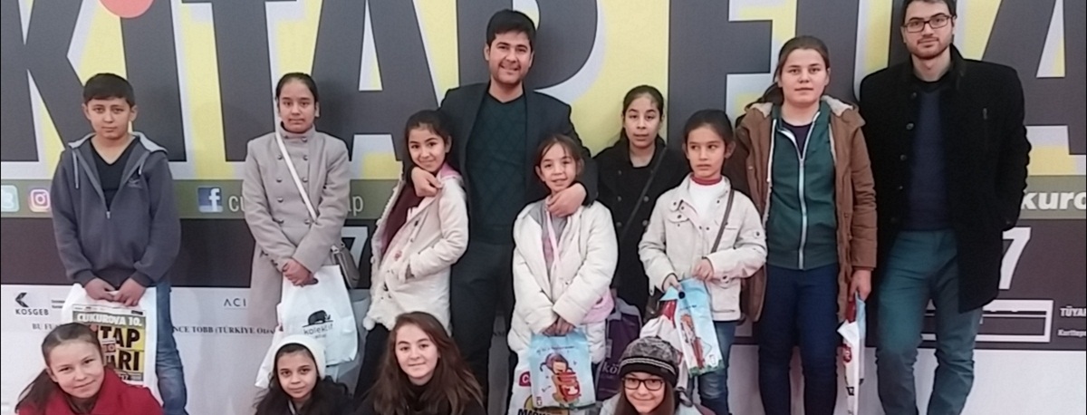 Aladağlı öğrenciler kitap fuarında