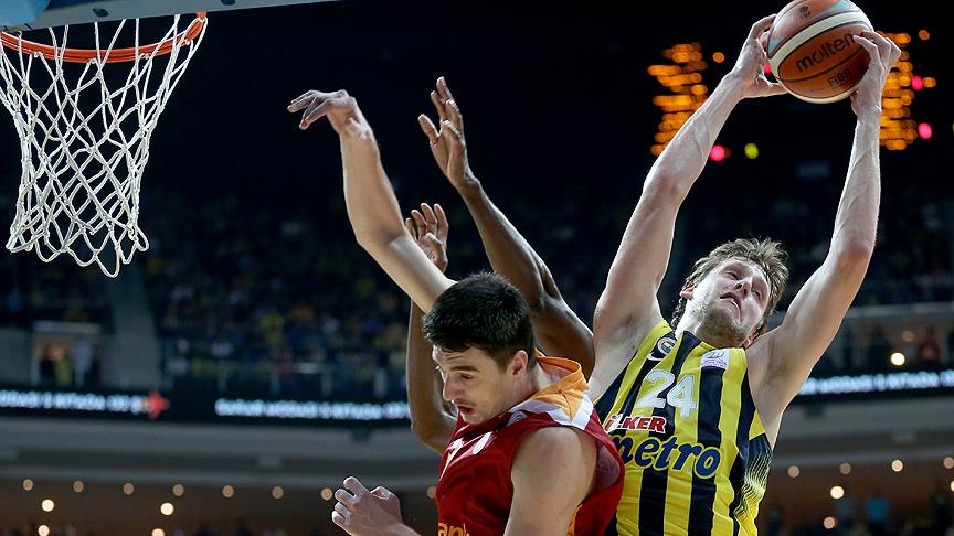 Fenerbahçe Dörtlü Final'de