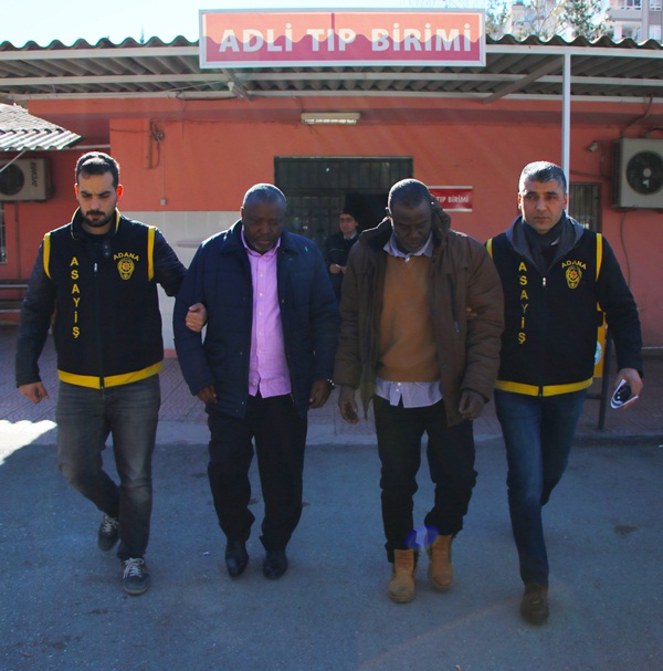 Adana’da solüsyonla para temizleme dolandırıcılığı 