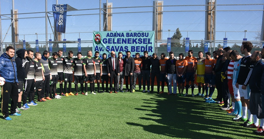 “Av. Savaş Bedir Halı Saha Futbol Turnuvası” başladı.