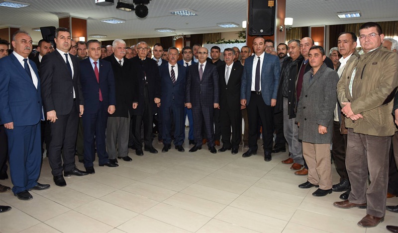 Vali Demirtaş, Ceyhan’da Muhtarlar Ve STK Temsilcileri İle Bir Araya Geldi
