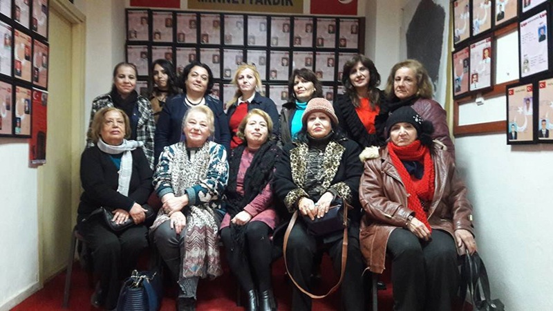 Anadolu Kadın Gücü Platformu Şehit Aileleri Derneğini ziyaret etti
