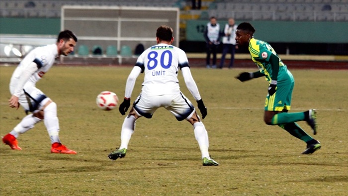 Çaykur Rizespor çeyrek finalde